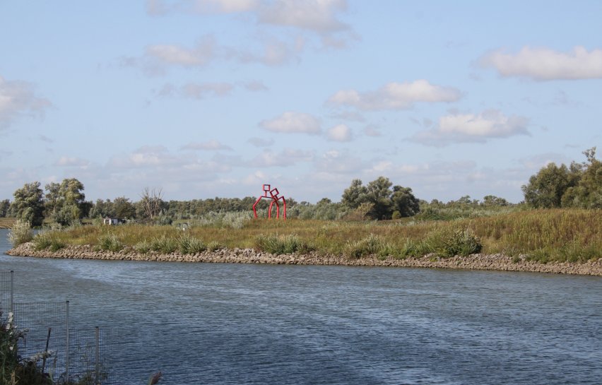 BIESBOSCH-02