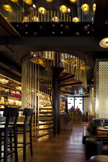 spice market_staircase01