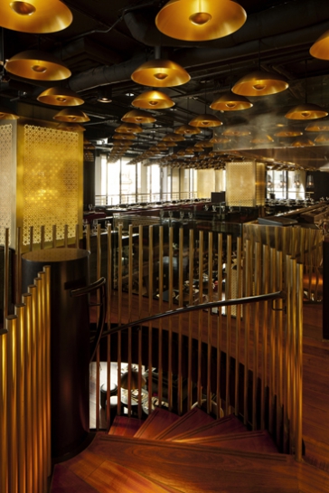 spice market_staircase03
