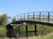 THUMB-BRUG-IJSBOERDERIJ